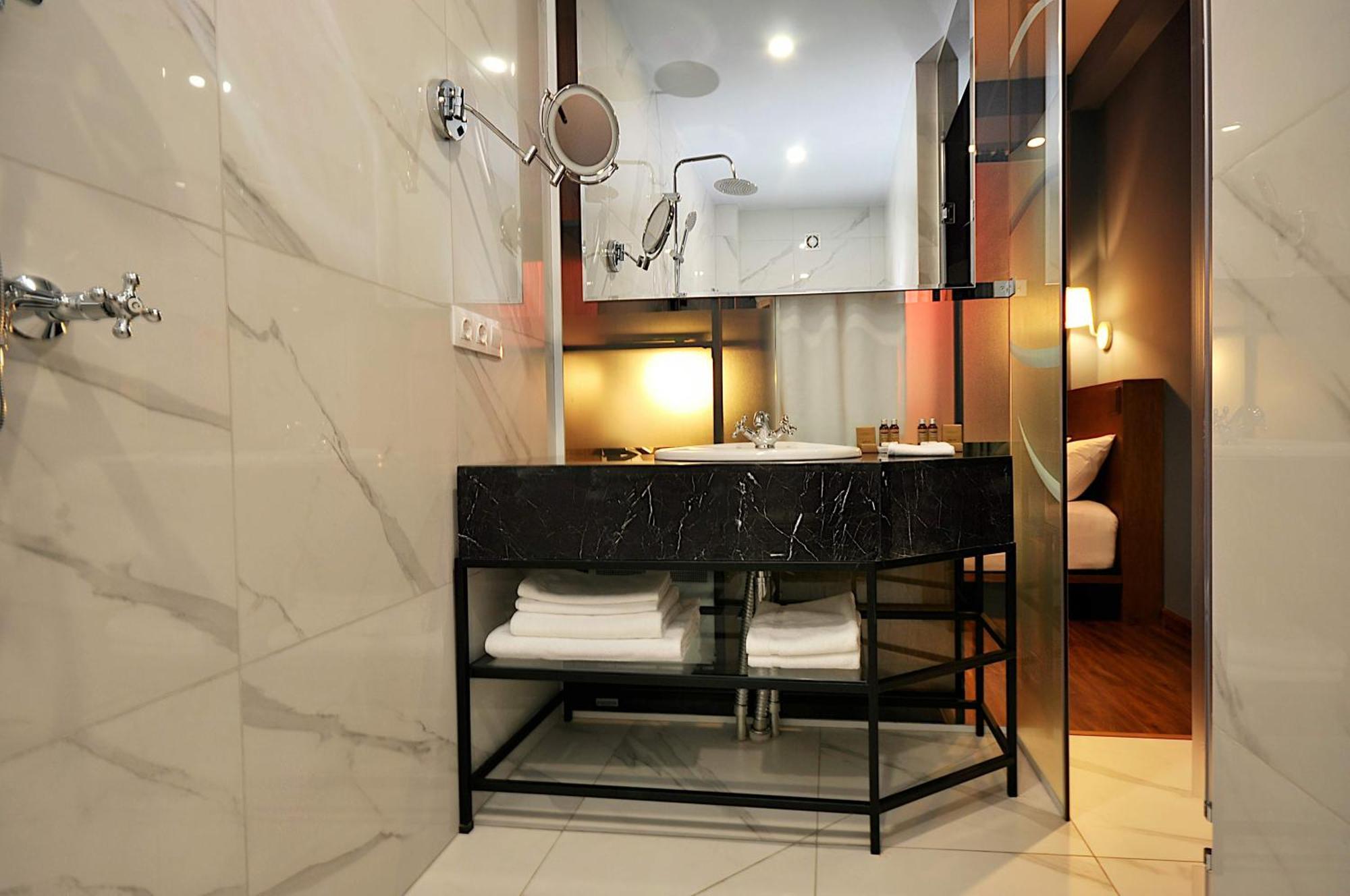 Elle Boutique Hotel Tbilisi Room photo